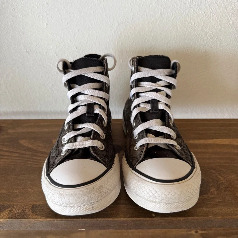 Converse Chuck Taylor All Star EVA Lift Hi Floral Youth Size 3 Platform